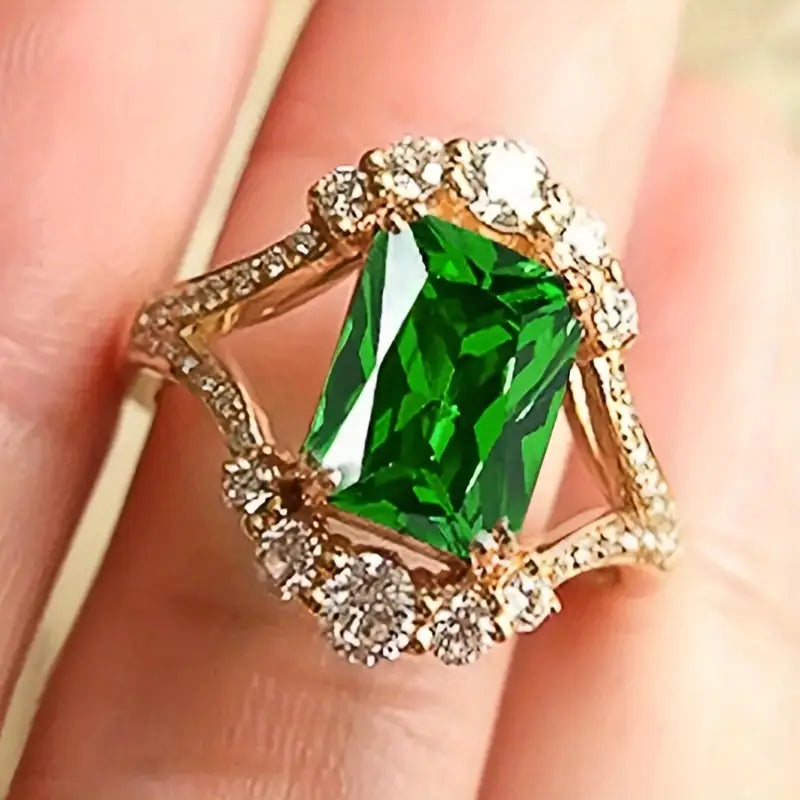 Allegra | Luminous Sculpted Ring