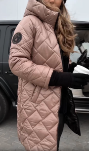 Averlia - Quilted Hooded Coat