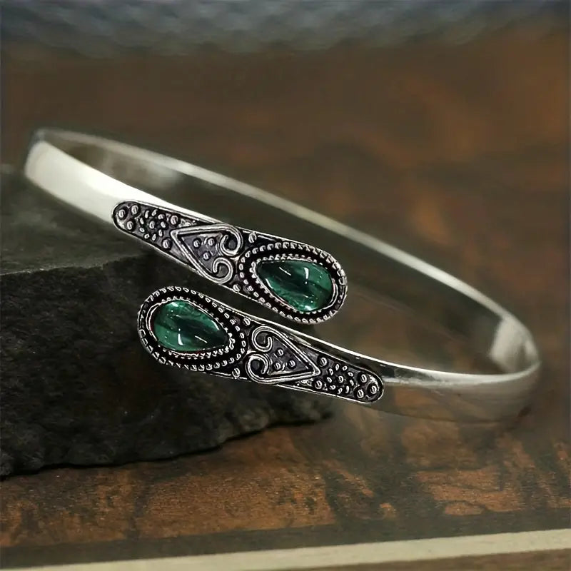 Giselle | Poised Link Bracelet