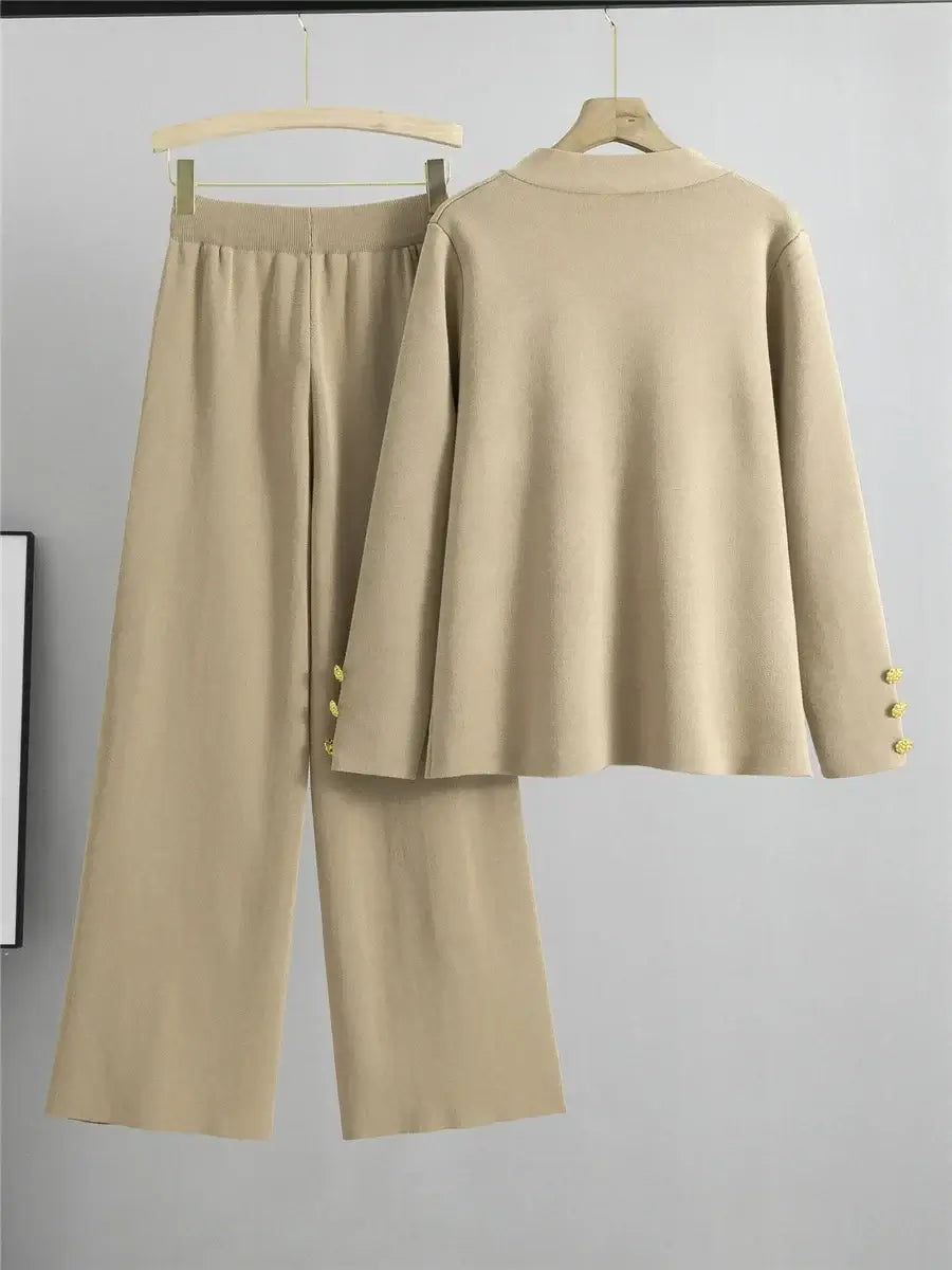 Livia - Buttoned Lounge Set