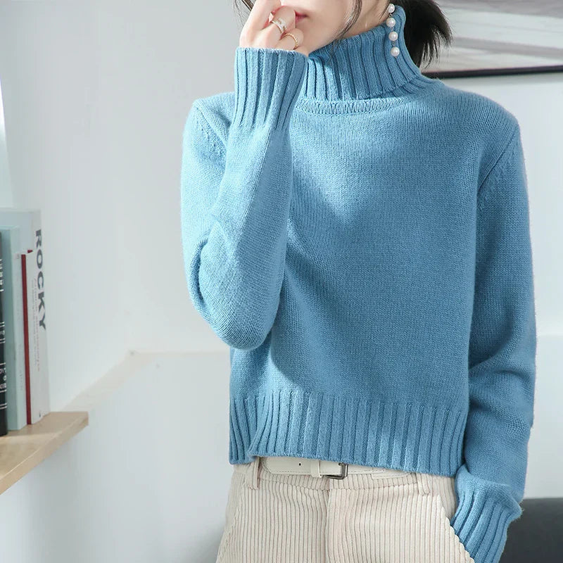 Eloise | Refined Cashmere-Blend Turtleneck