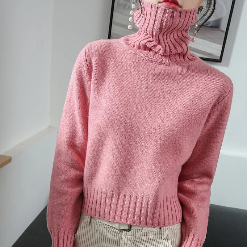 Eloise | Refined Cashmere-Blend Turtleneck
