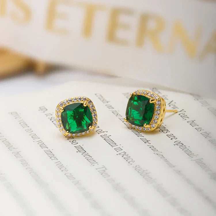 Vivienne | Gilded Modern Poise