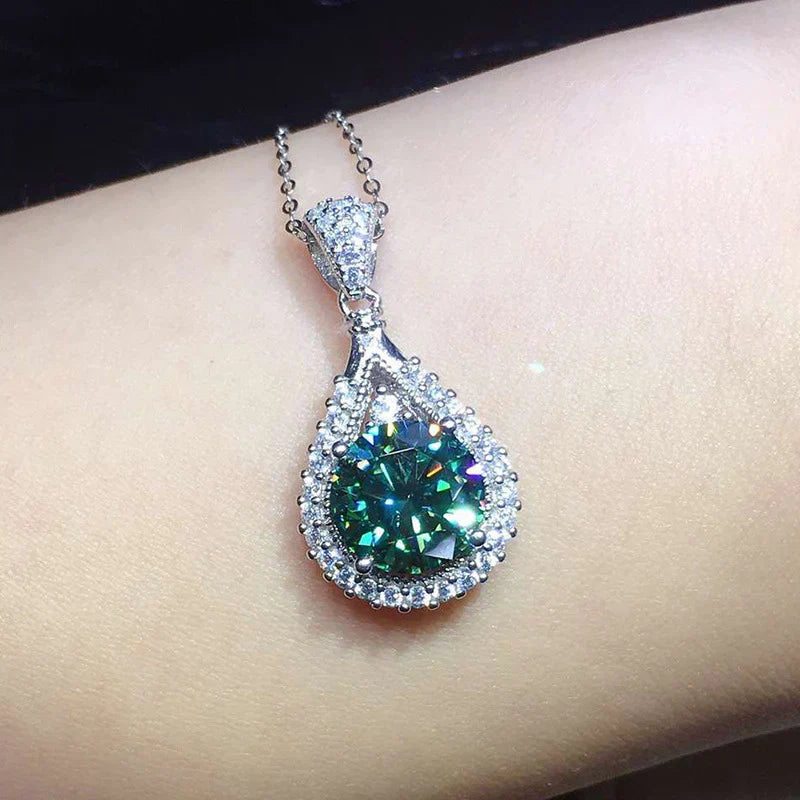 Aurora | Luminous Pendant Necklace