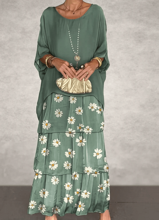 Lara | Elegant Flowing Maxi Dress