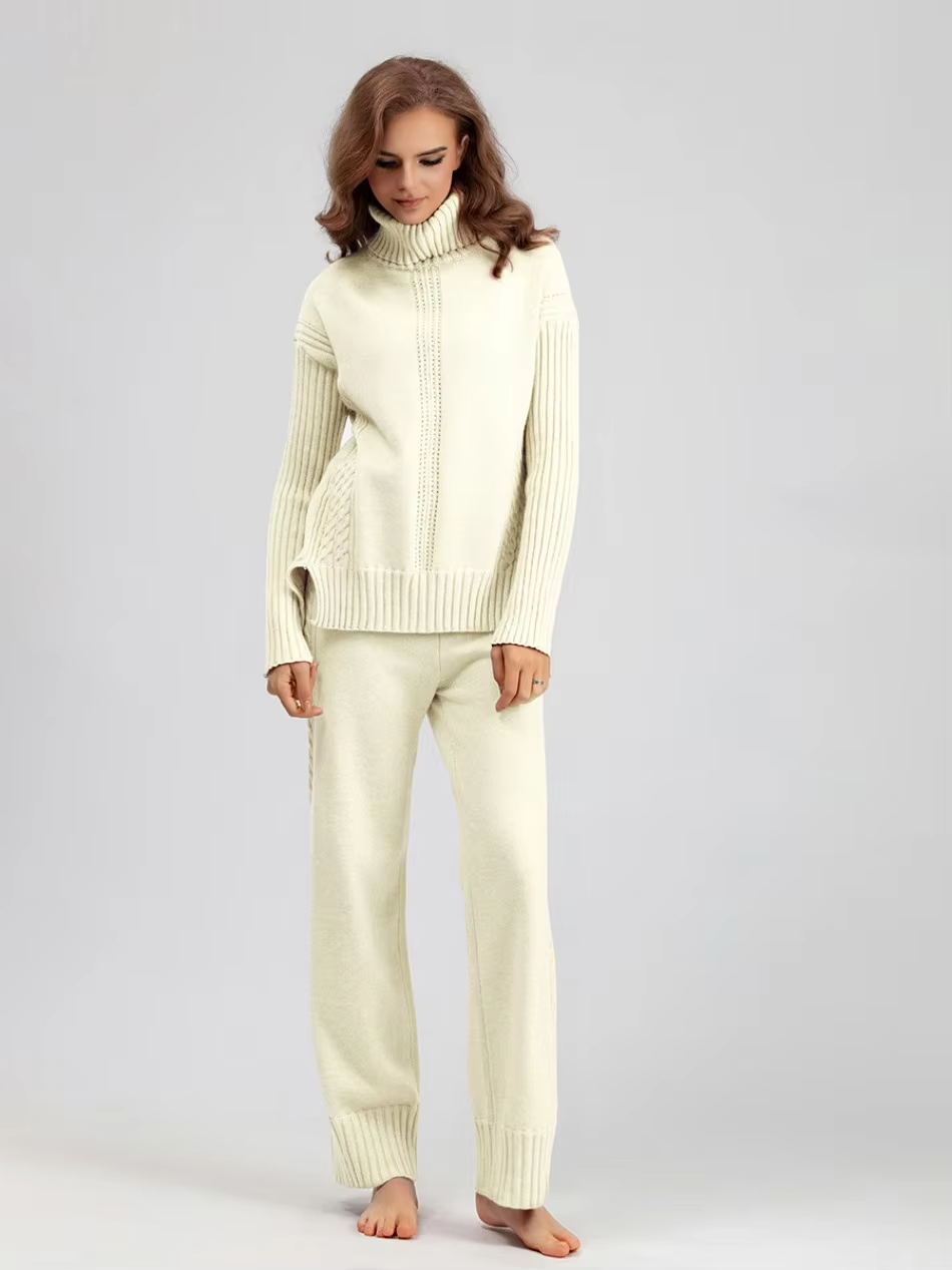 Adriana - Cozy Turtleneck Set