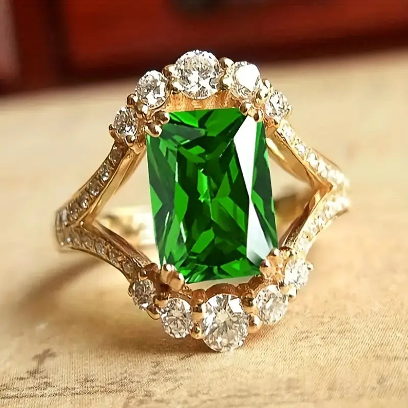 Allegra | Luminous Sculpted Ring