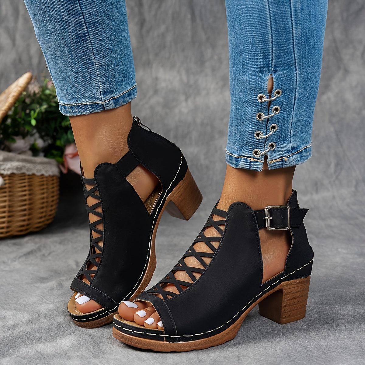 Nessa | Lattice-Heel Sandals